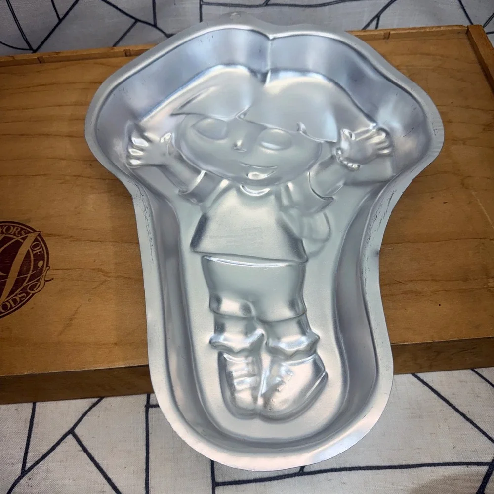 Wilton Dora‎ the Explorer Cake Pan 14in Silver Vintage 2003 Aluminum 2105-6300